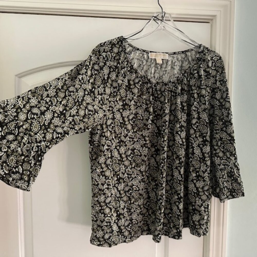 Michael Kors, Soft Paisley with Black Background scoop neck